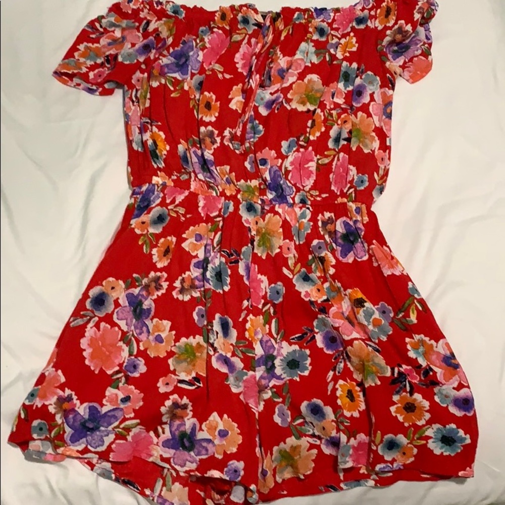Red Floral Off thé Shoulder Romper